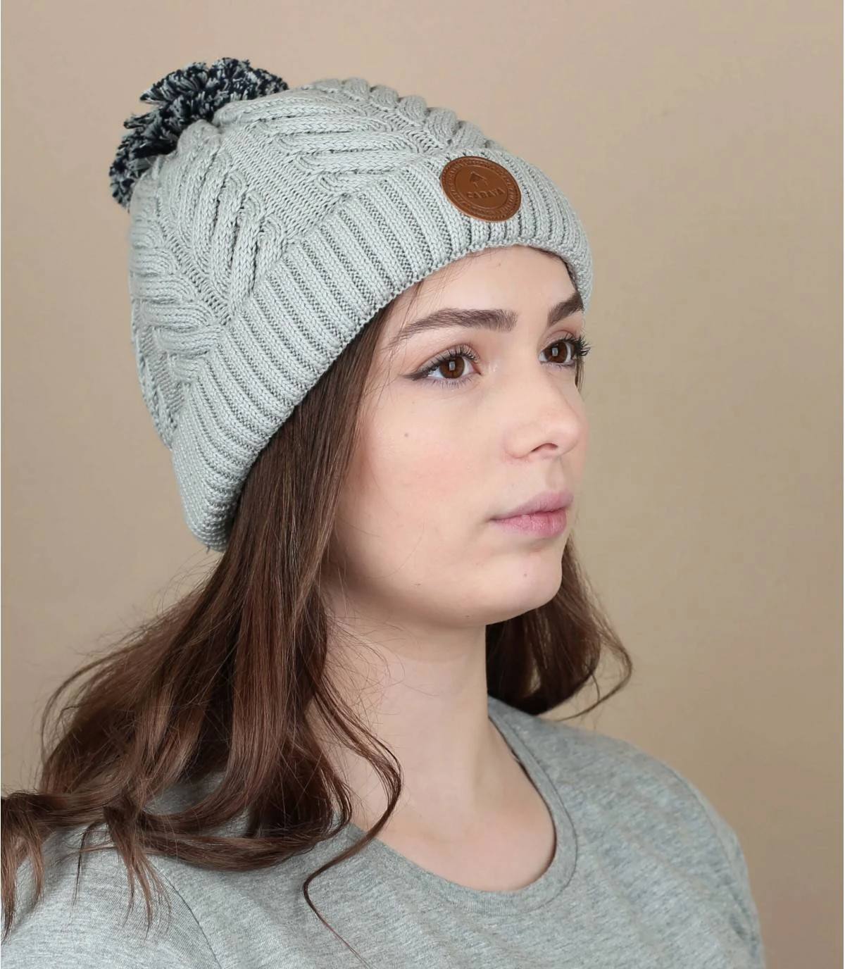 CabaĂŻa Alexander Grey