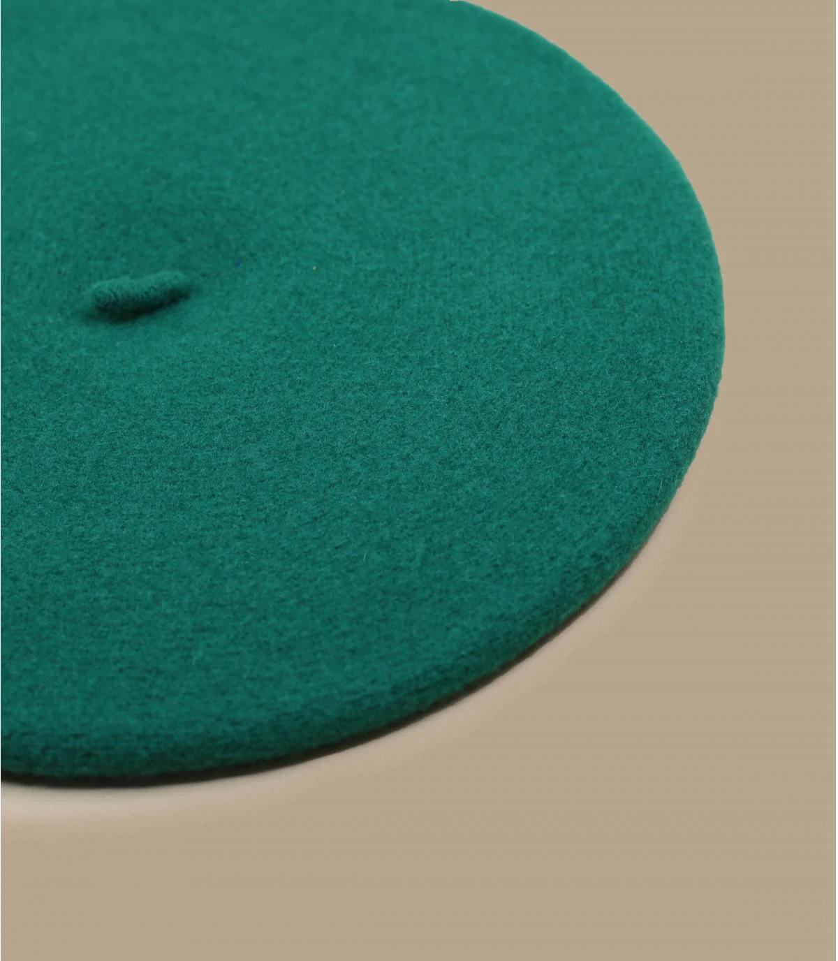 Beret Classique Vert Emeraude – Image 2