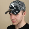 NEW ERA Casquette Paisley Print 940 NY Black