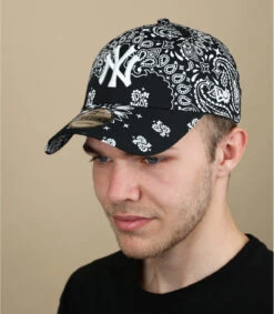 NEW ERA Casquette Paisley Print 940 NY Black