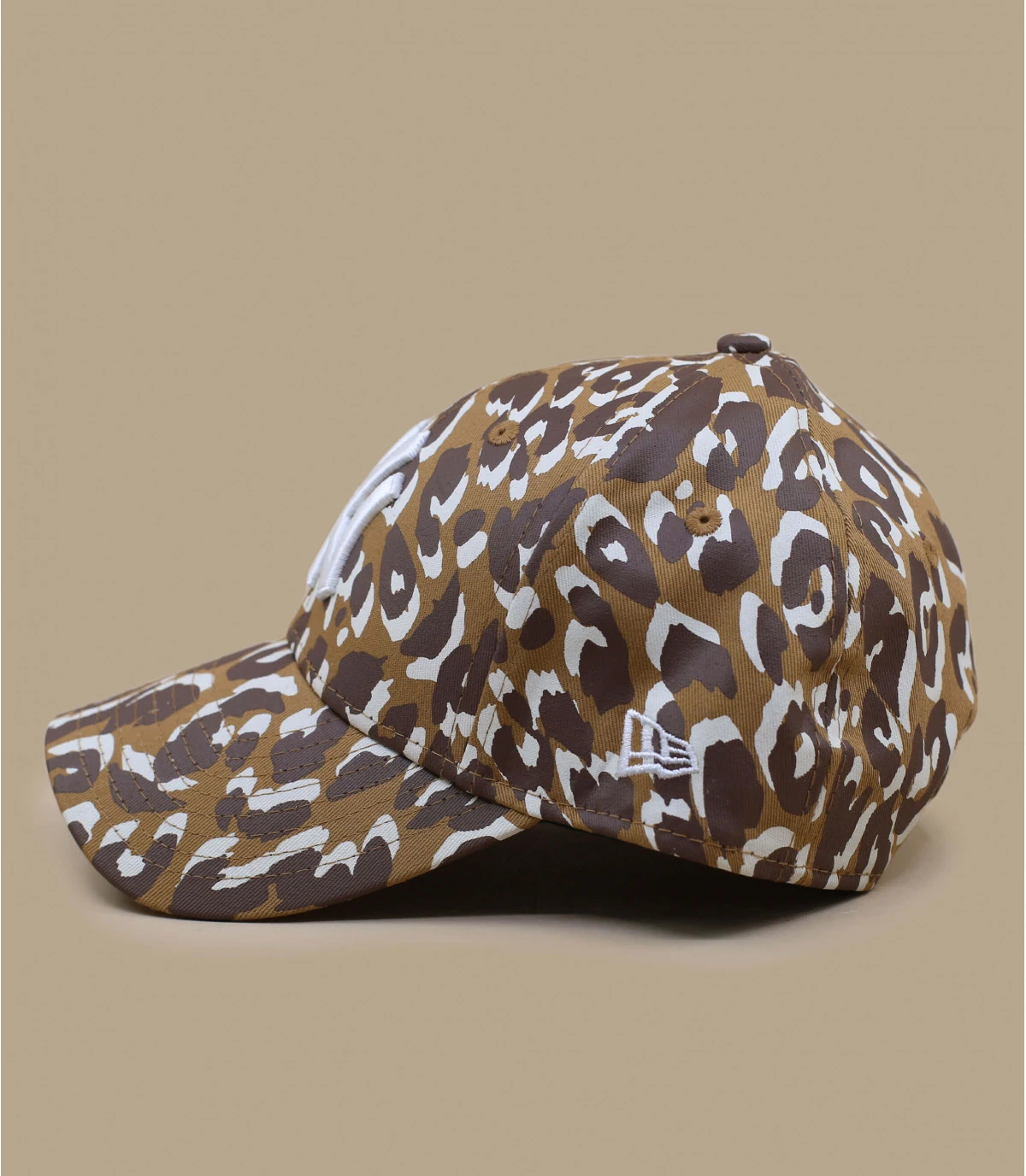 NEW ERA Casquette Wmn All Over Print 940 NY Wheat – Image 4