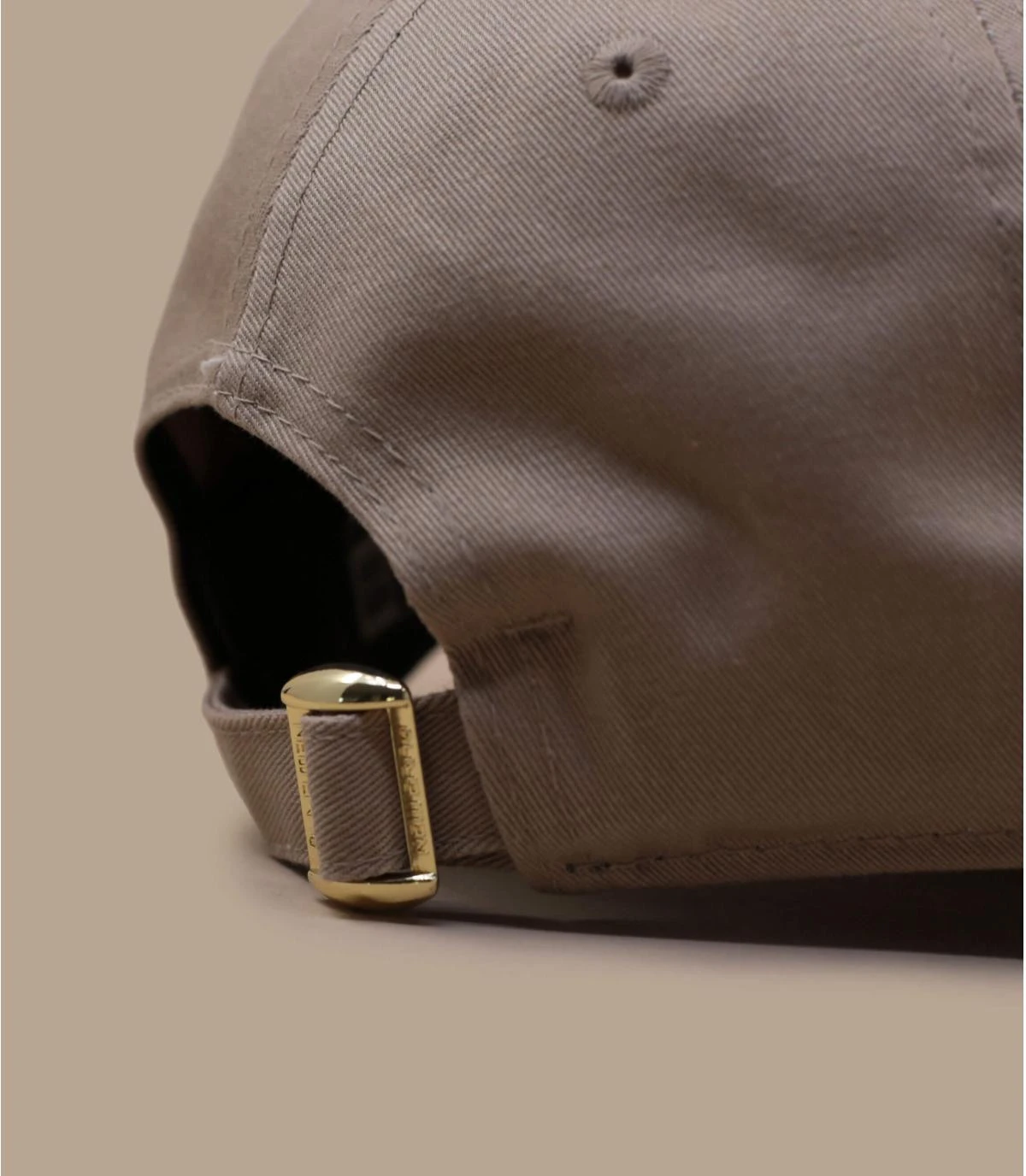 NEW ERA Casquette Wmn Matellic Logo Camel Gold – Image 4