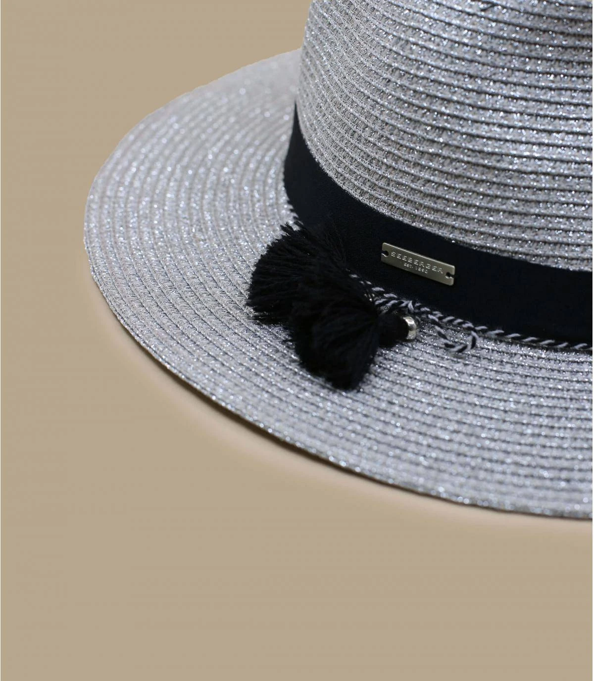 Seeberger Fedora In Shiny Braid Light Grey – Image 3