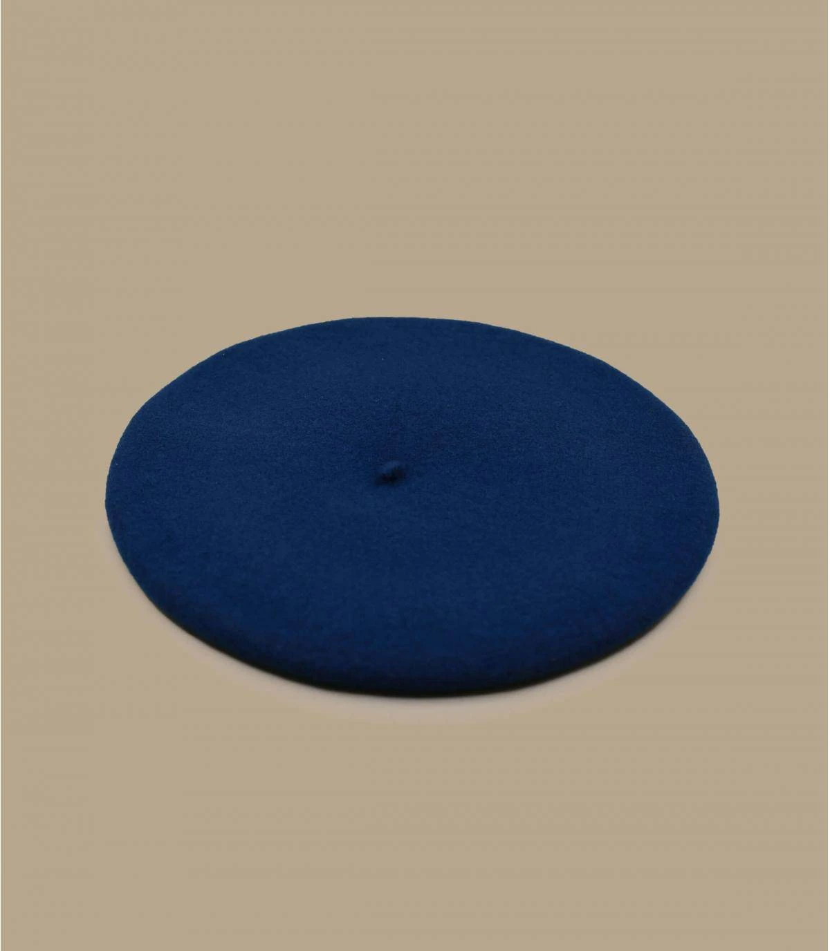 Paris Paon – Image 2