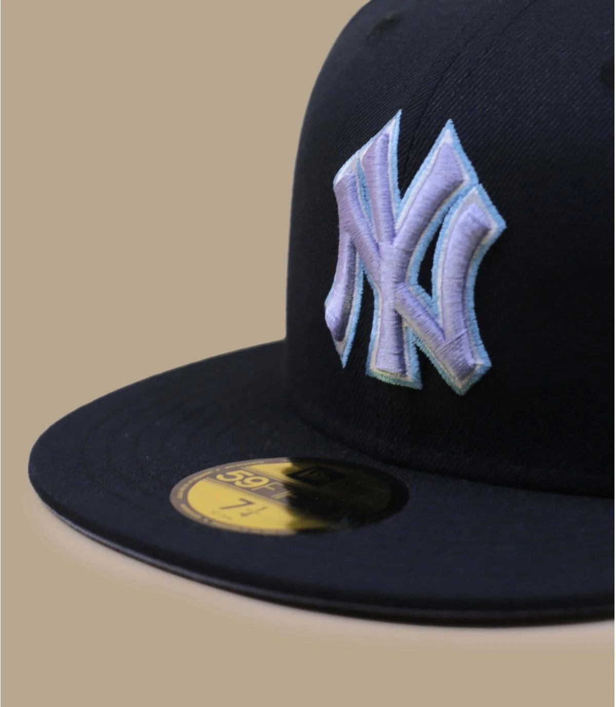 NEW ERA Side Patch 59Fifty New York Yankees Navy Lavender â Image 3