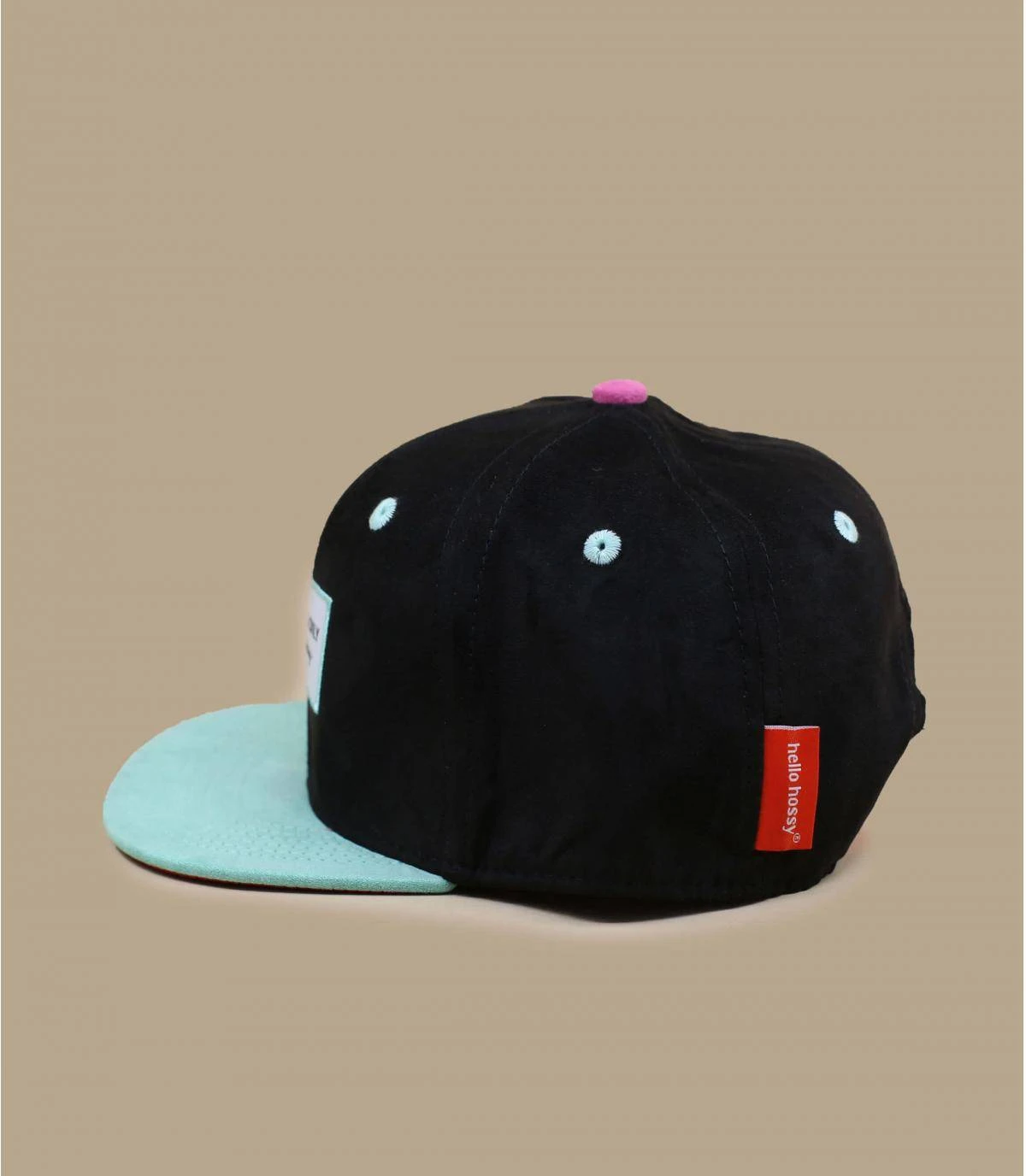 Suede Blacky – Image 3