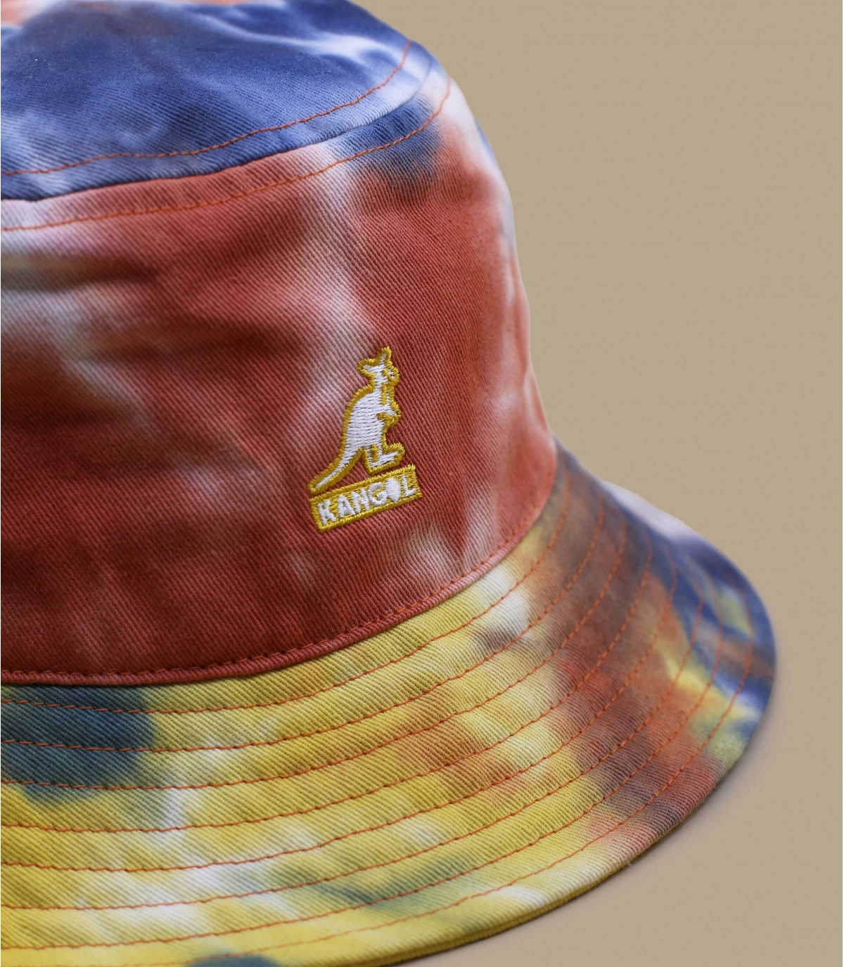 Kangol Tie Dye Bucket Golden Palm – Image 3