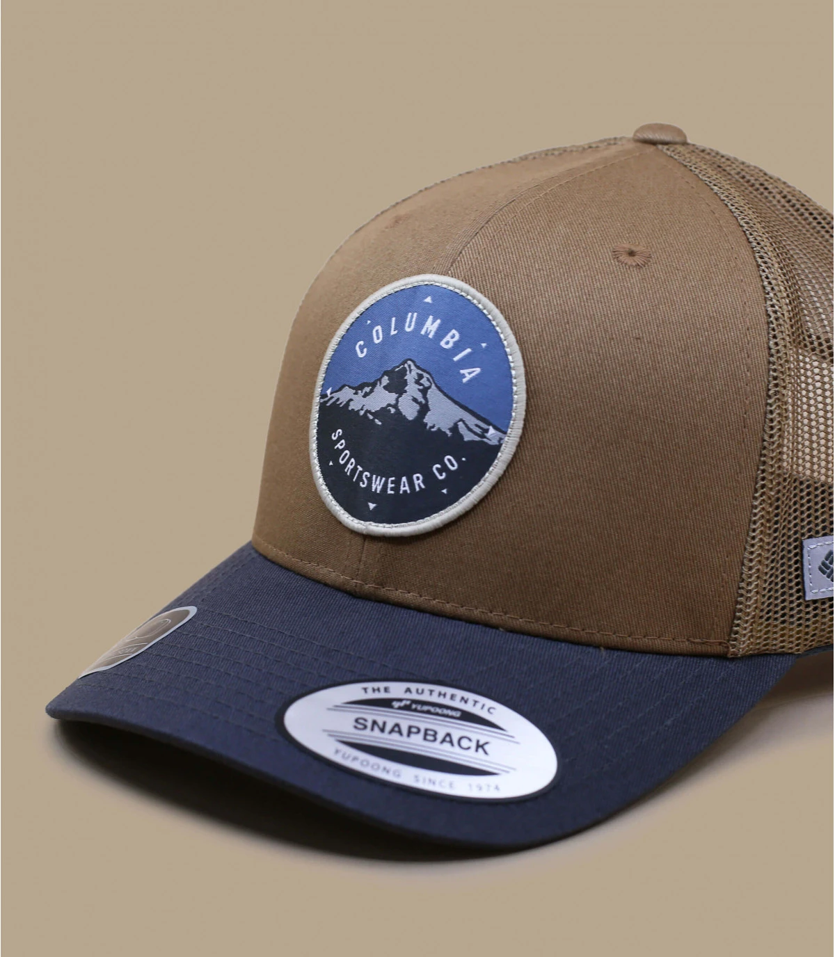 Columbia Trucker MT Hood Delta Shark – Image 3